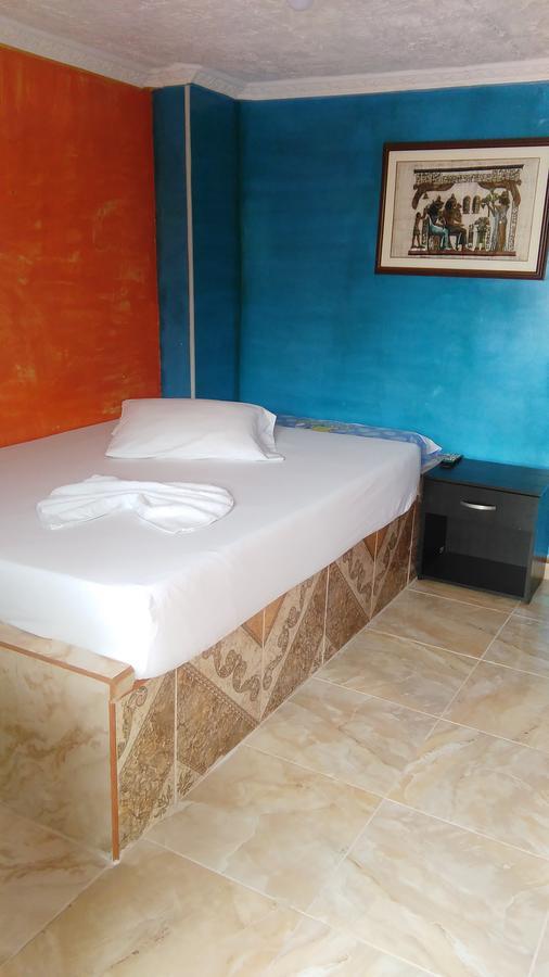 Hotel Posada La Casona La Tebaida Luaran gambar