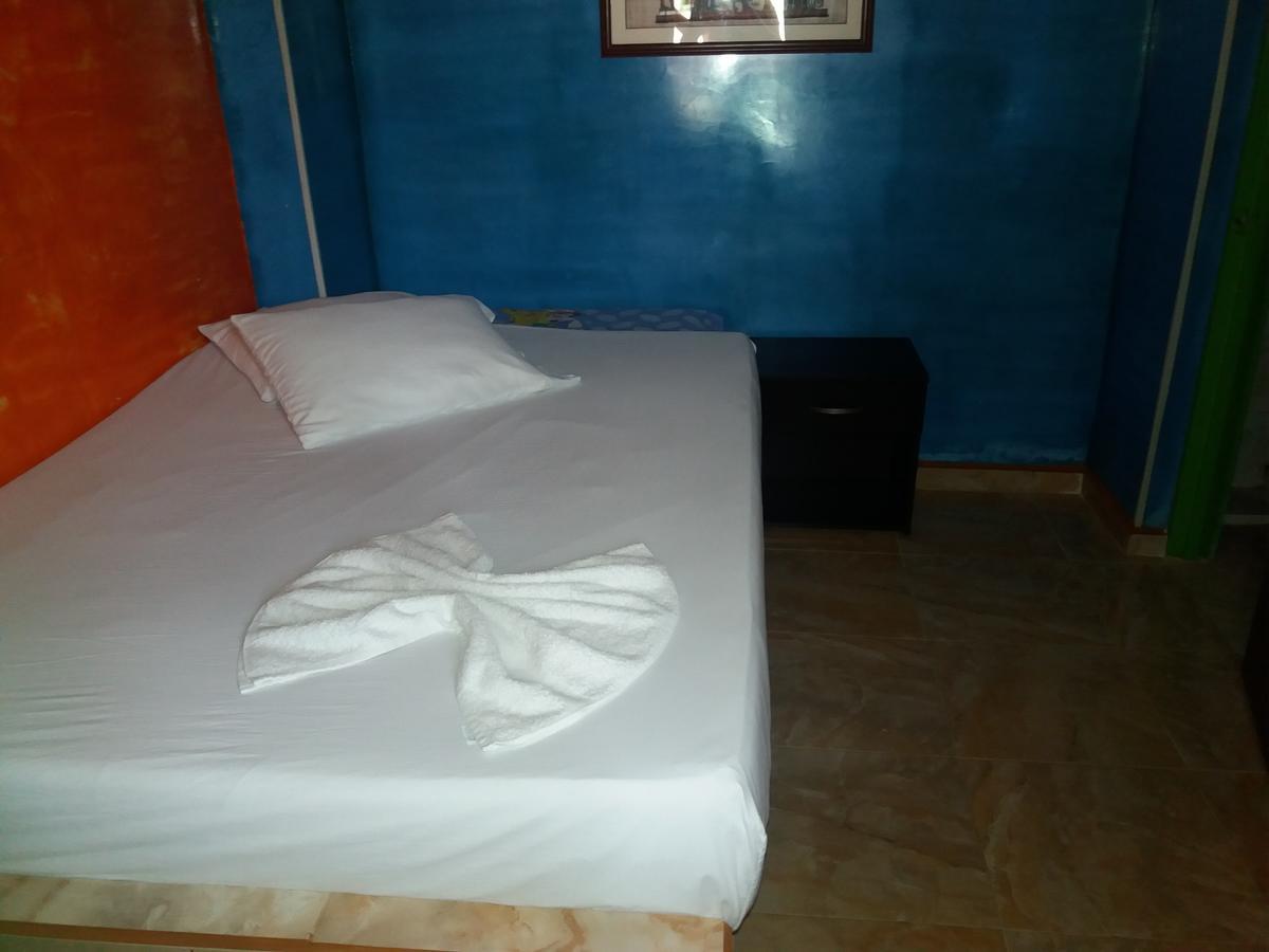 Hotel Posada La Casona La Tebaida Luaran gambar