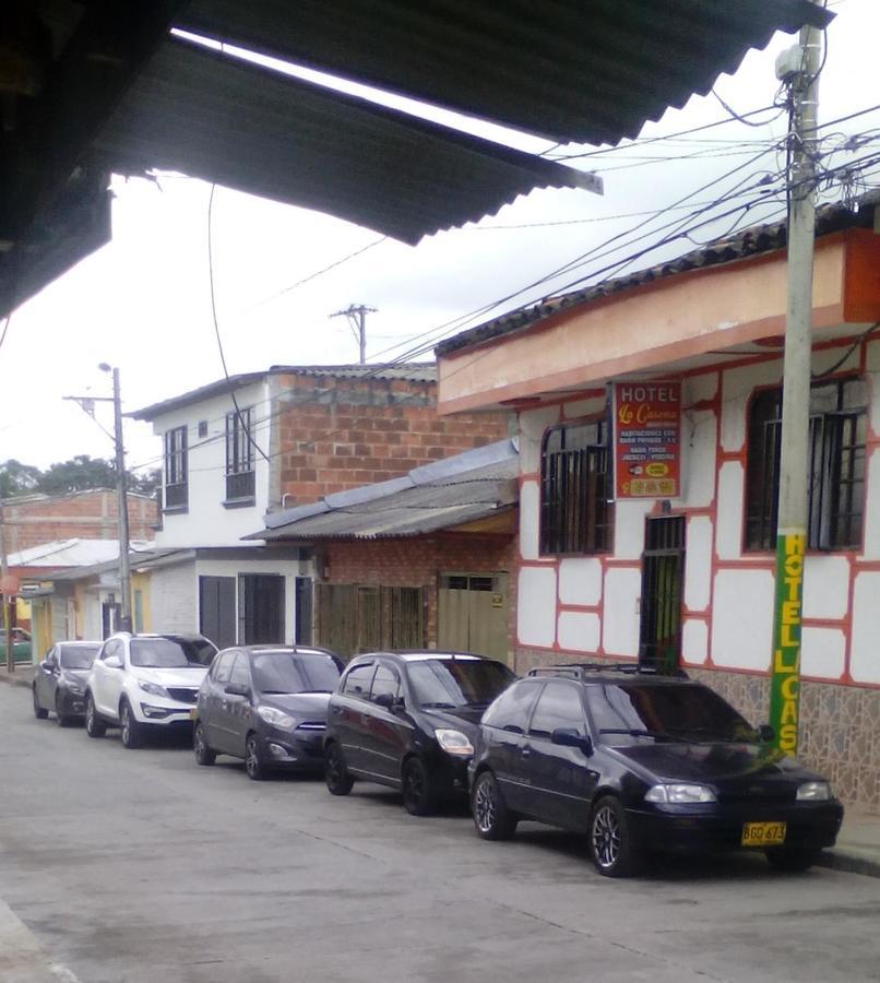 Hotel Posada La Casona La Tebaida Luaran gambar
