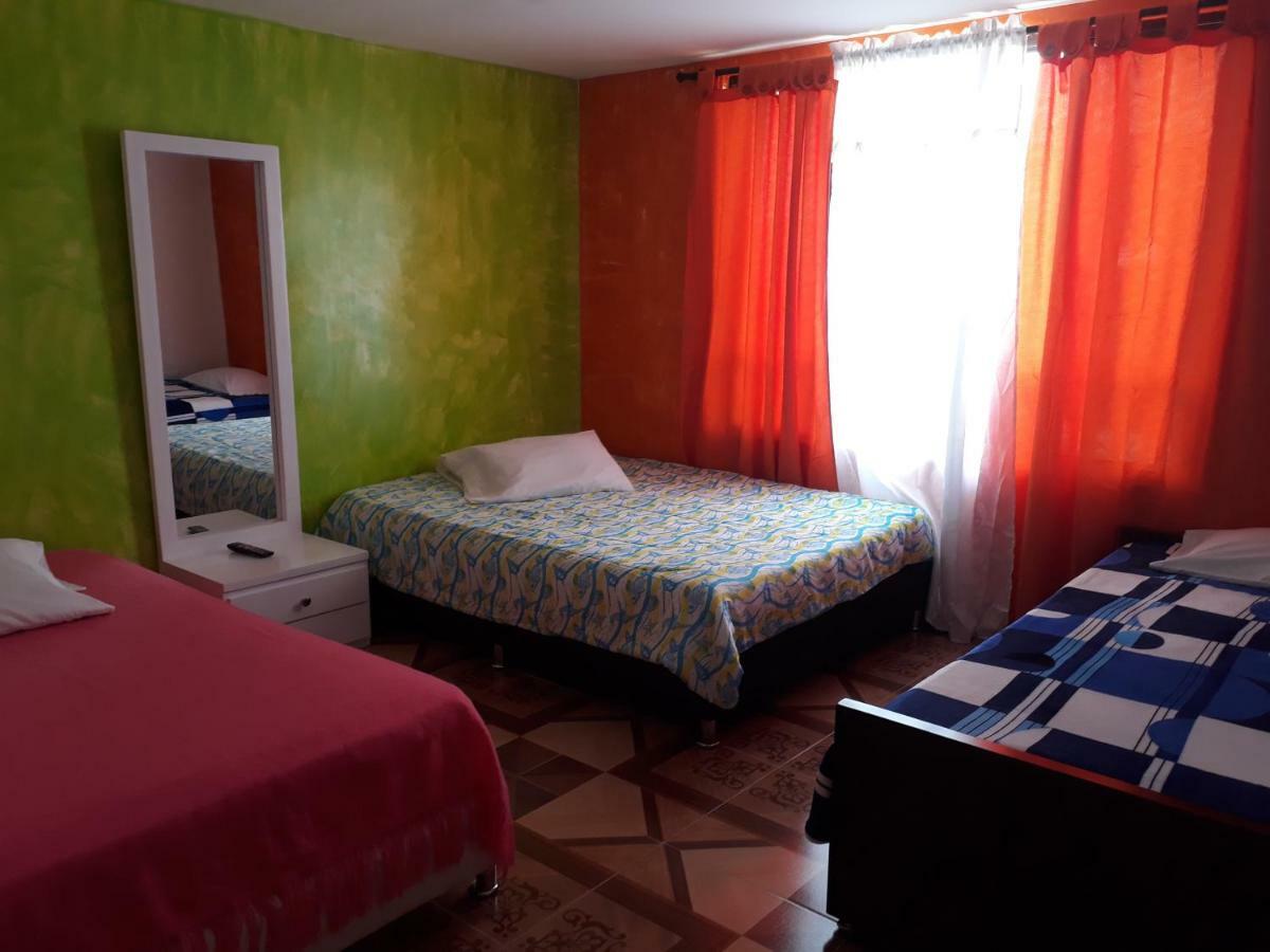 Hotel Posada La Casona La Tebaida Bilik gambar